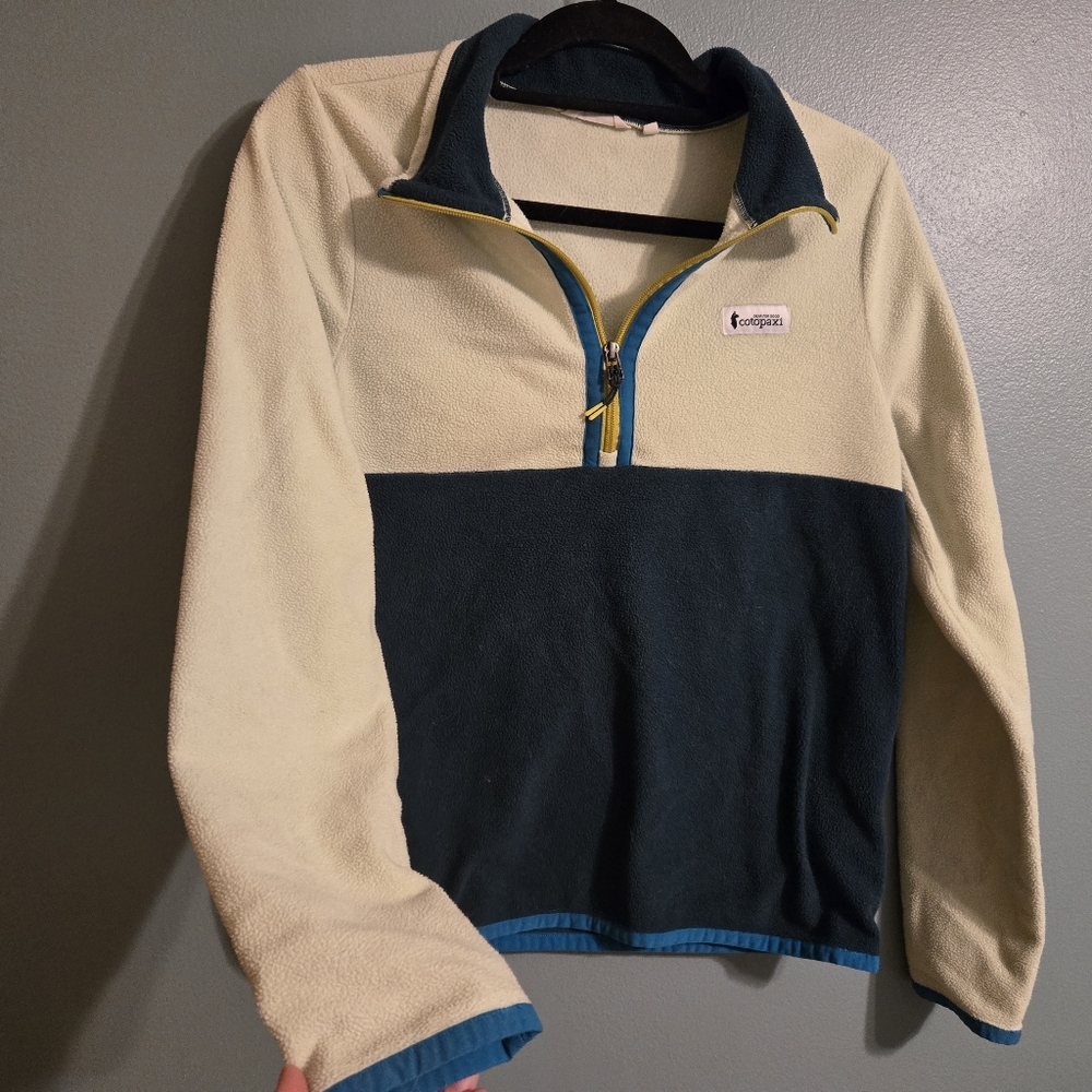 Cotopaxi Lime Green And Aqua Green Quarter Zip Fleece